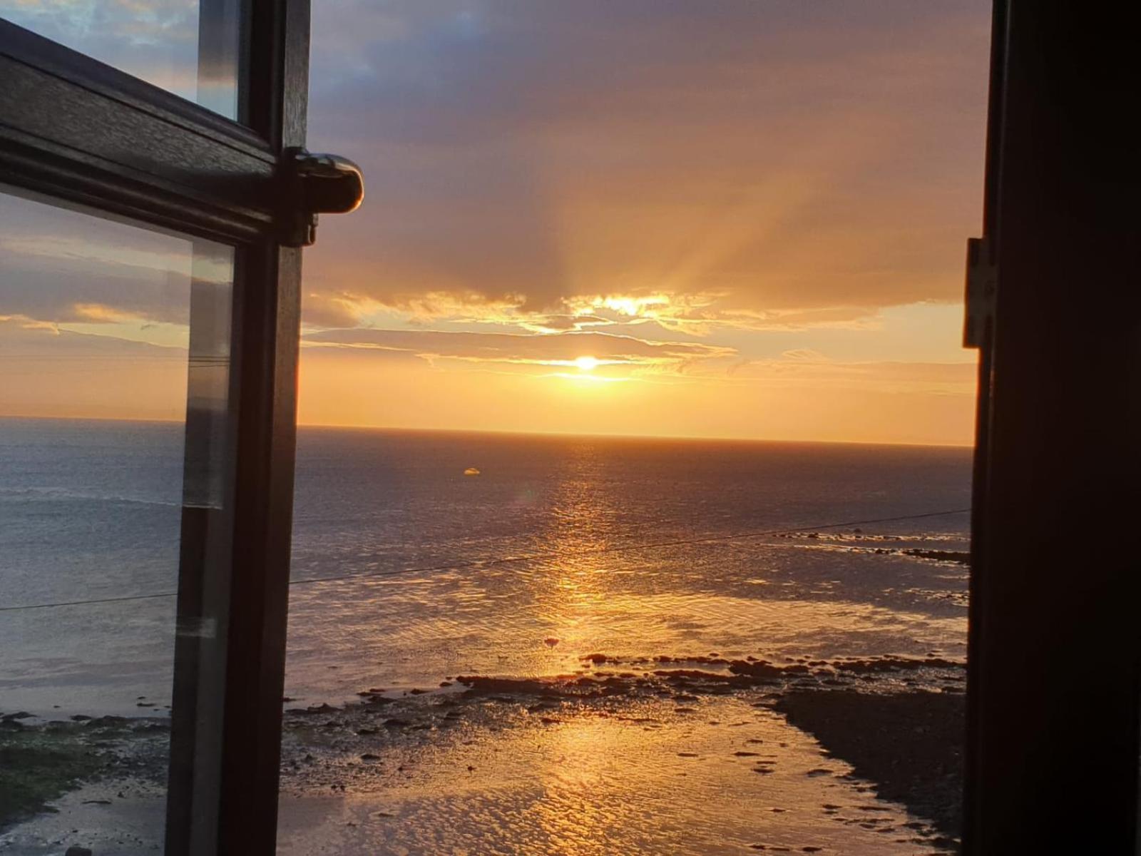 The Old Cornstore A Beautiful Suite Overlooking The Sea Drummore Exterior foto