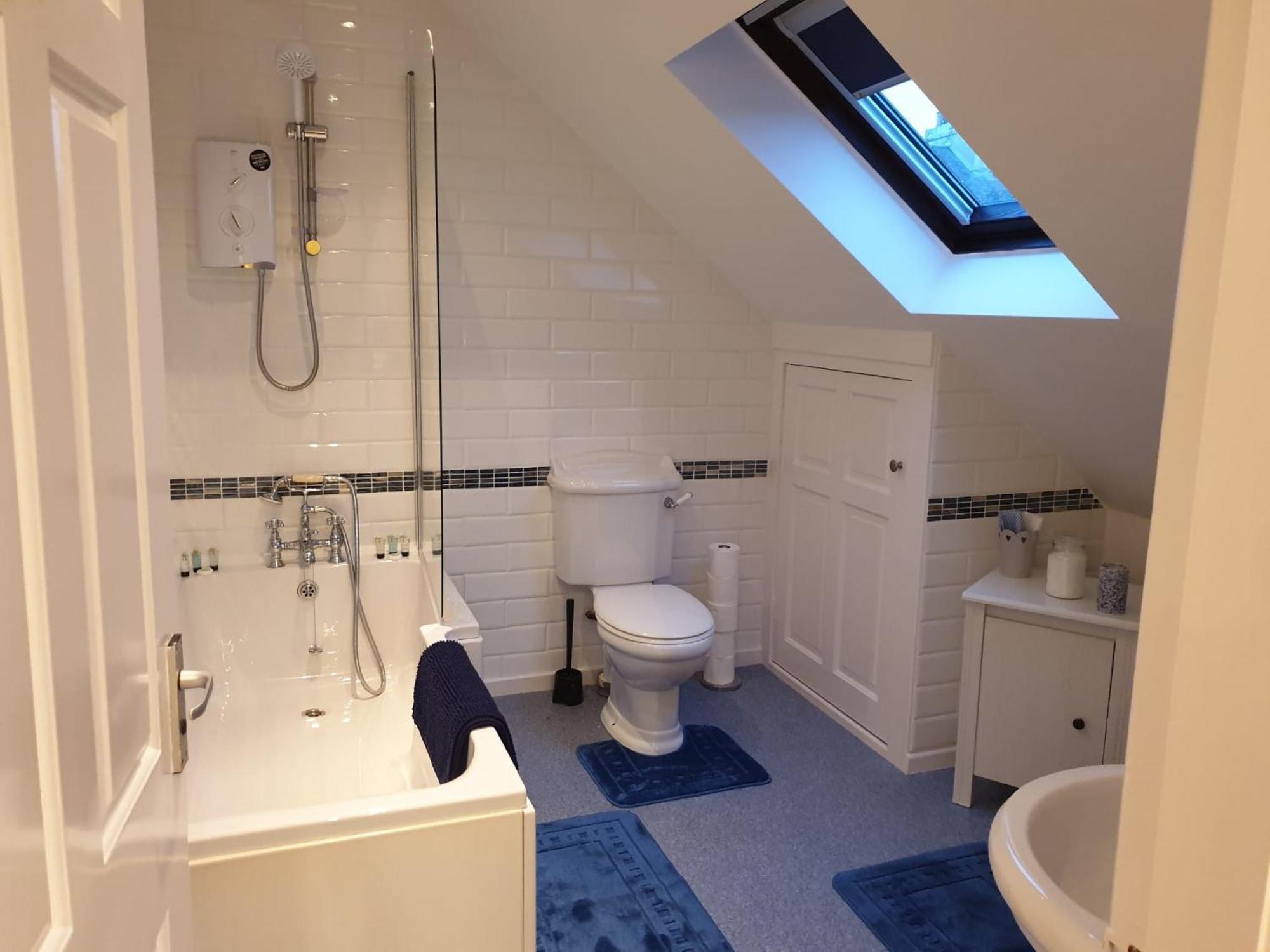 The Old Cornstore A Beautiful Suite Overlooking The Sea Drummore Exterior foto