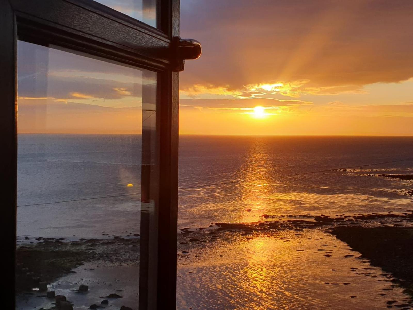 The Old Cornstore A Beautiful Suite Overlooking The Sea Drummore Exterior foto