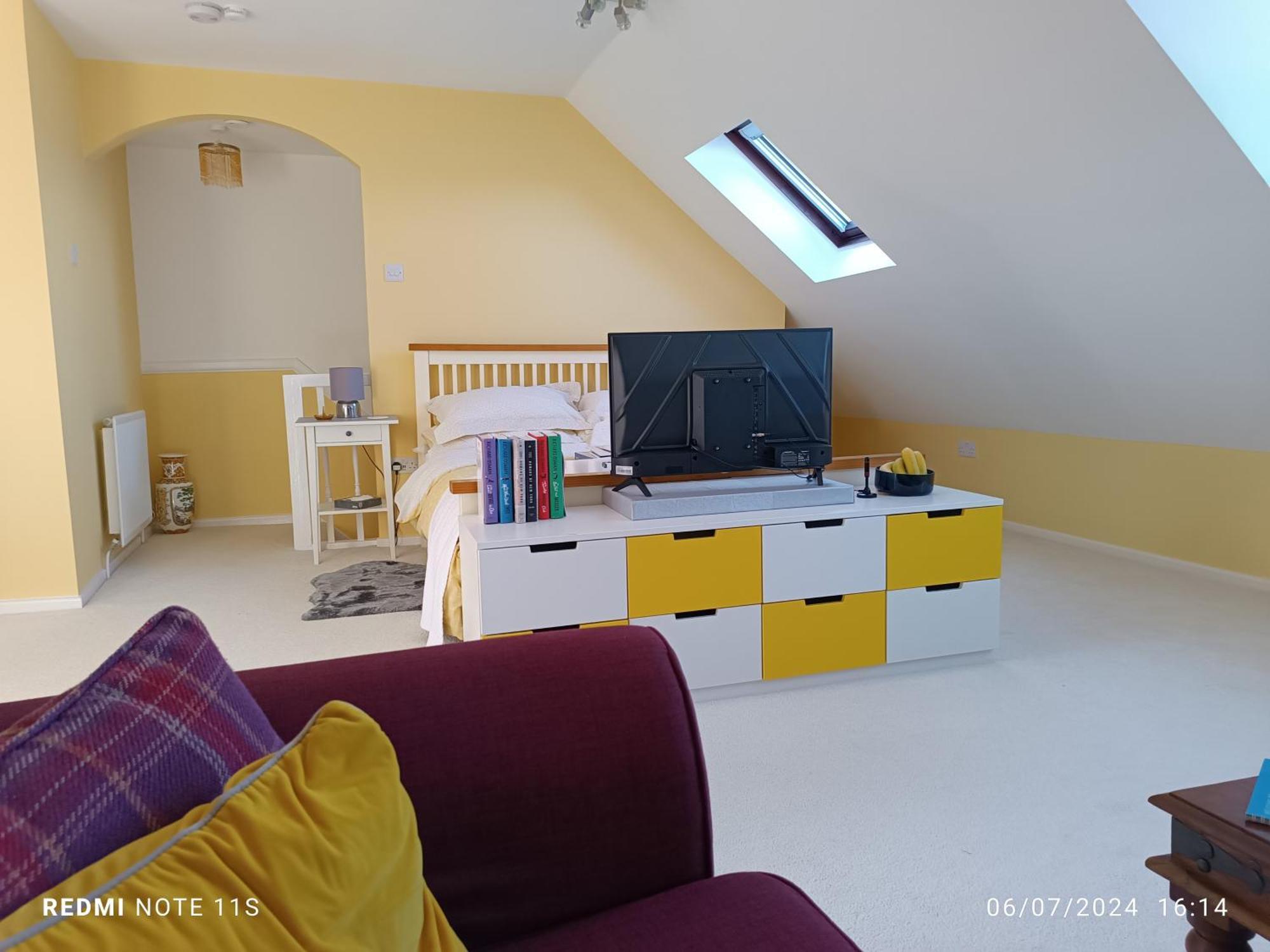 The Old Cornstore A Beautiful Suite Overlooking The Sea Drummore Exterior foto